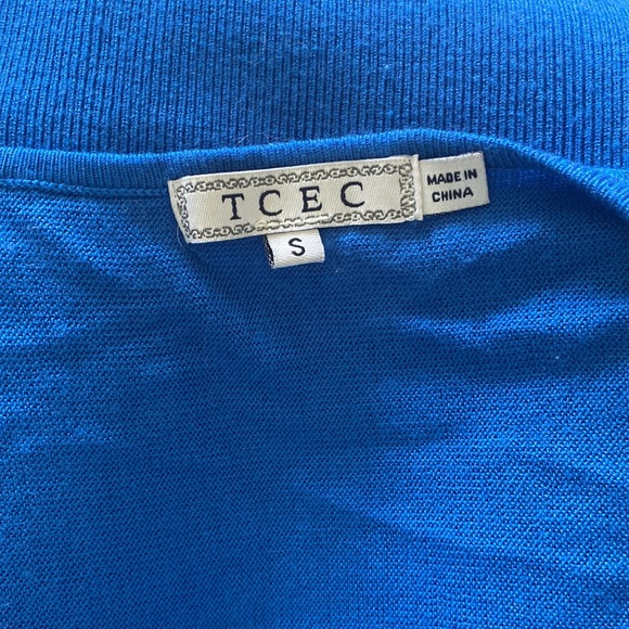 TCEC BLUE SWEATER TOP SIZE S - Picture 7 of 7